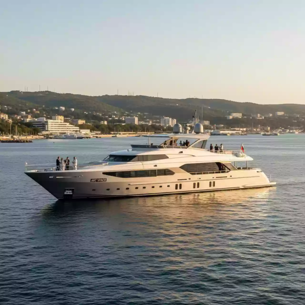 Аренда Звезда двойная 16 на VIP теплоходе (Морпорт Сочи) — ART SPACE